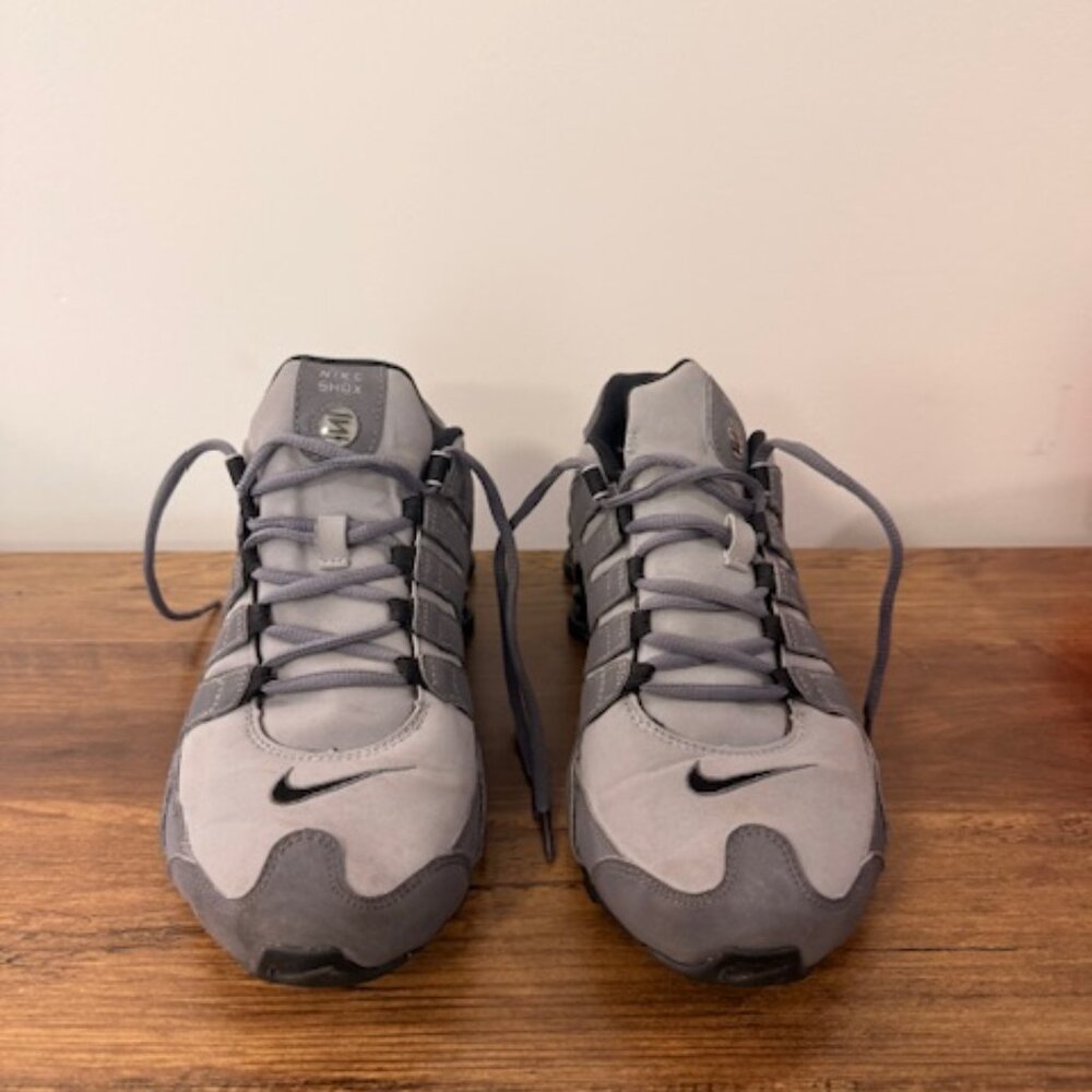 Nike Shox NZ Men’s 9.5 Running Sneakers - Dark Grey/Cool Grey/Black